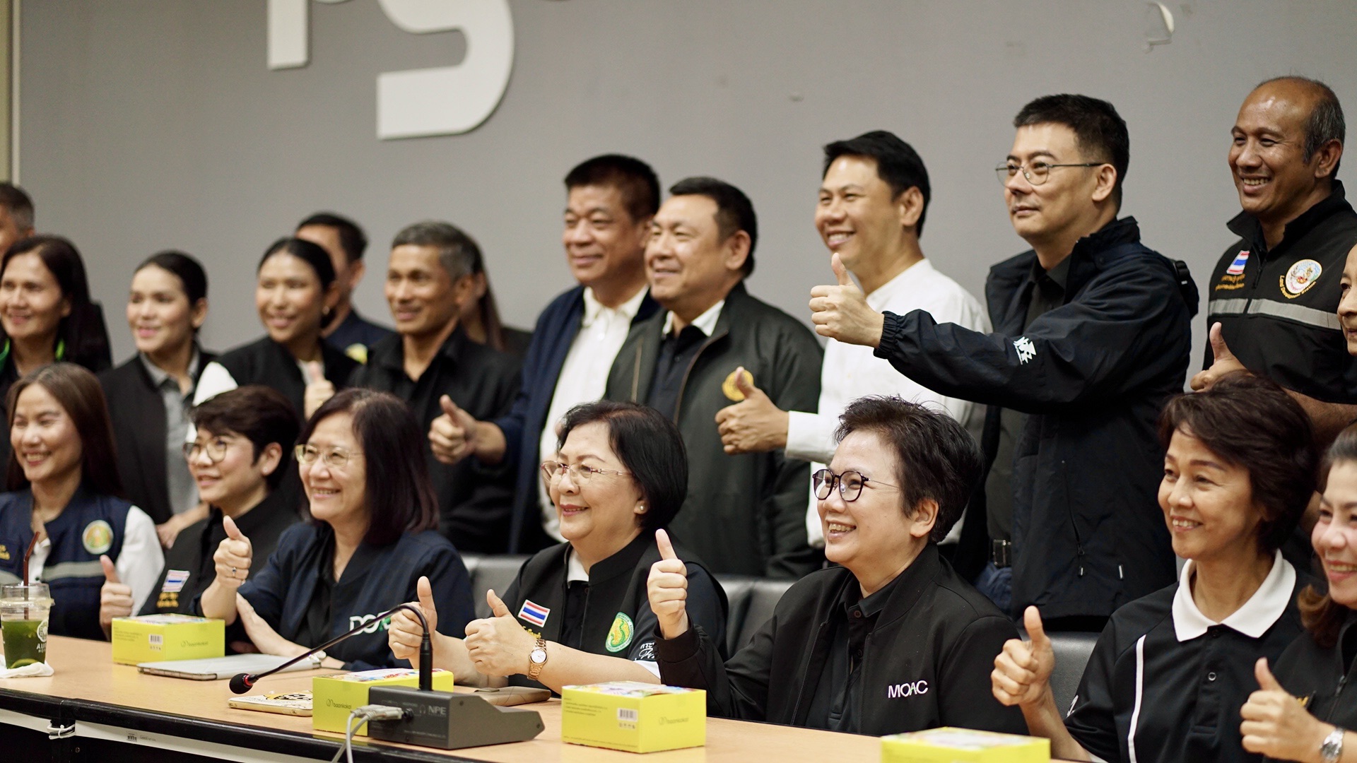 title - เลขาธิการ ส.ป.ก. ร่วมคณะ กษ. เตรียมสนับสนุนข้อมูลการประชุม ครม.สัญจร 1/2569 ณ จังหวัดสงขลา 